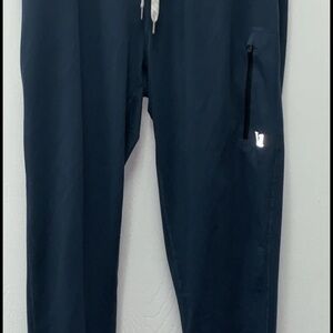 Vuori Sunday Performance Men’s Ink Joggers 30” inseam X-Large XL long tall